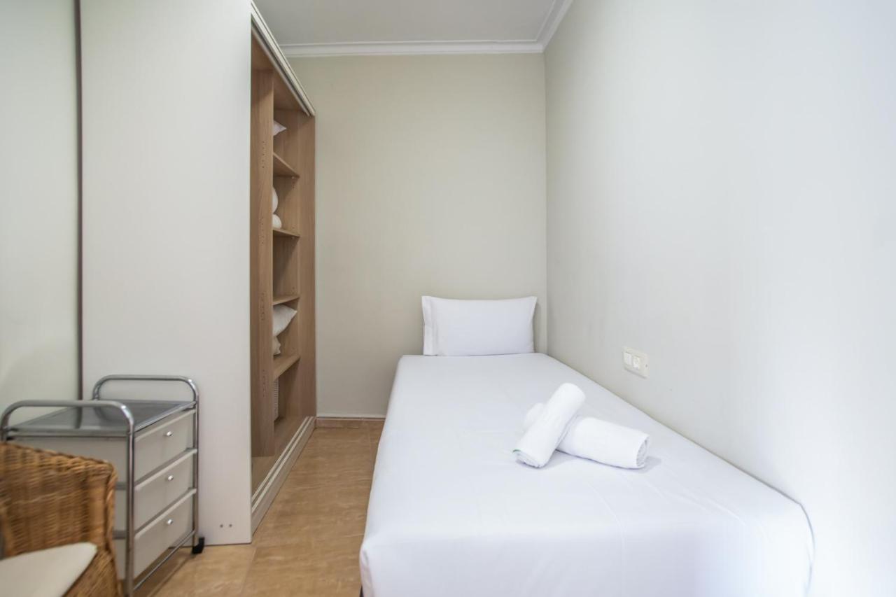 42Man1018 Centrally Located Flat In Sant Antoni Barcelona Exterior photo